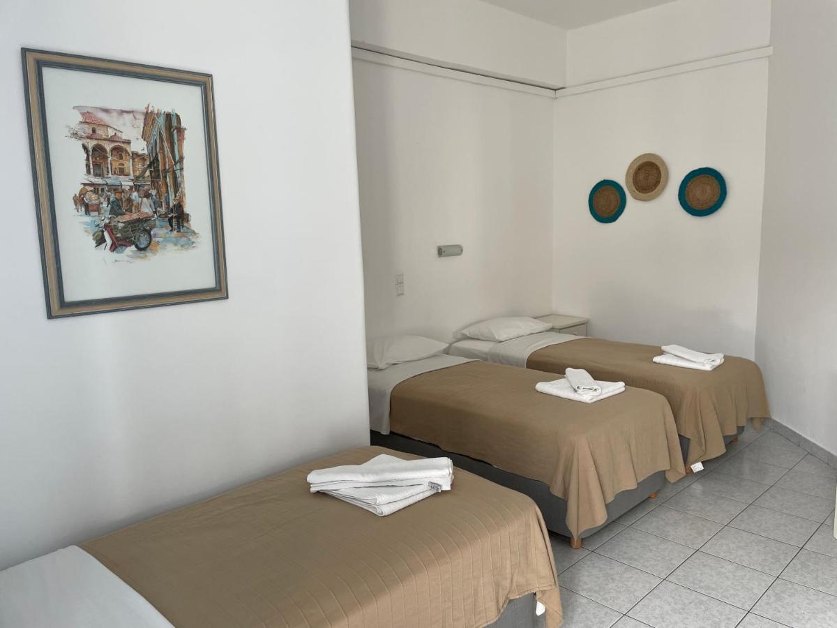 Louiza Hotel パロス島 エクステリア 写真